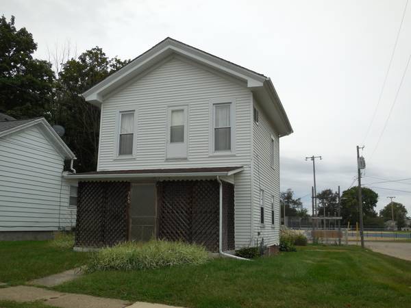 506 S 1st ST, Princeton, IL 61356