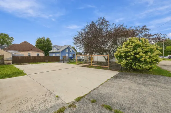 505 E 4th ST, Sterling, IL 61081