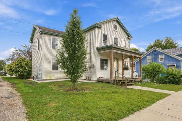 505 E 4th ST, Sterling, IL 61081