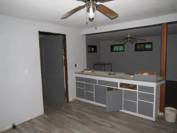 18623 Dales Ford Road, Scotch Grove, IA 52310