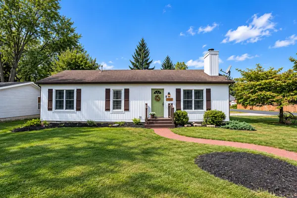 802 S Rose AVE, Kouts, IN 46347