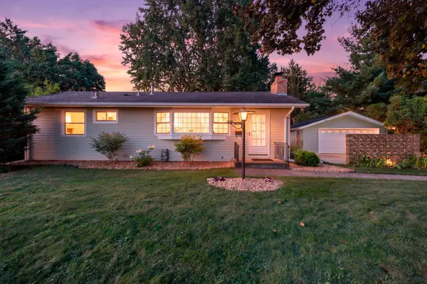 10433 Washburn AVE S, Bloomington, MN 55431