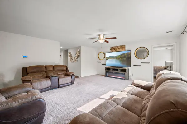 19106 Engle Wood DR, Big Lake, MN 55309