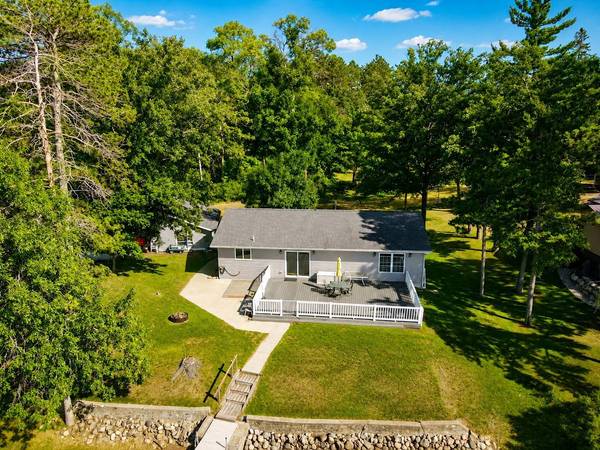 38403 E Blueberry DR, Menahga, MN 56464