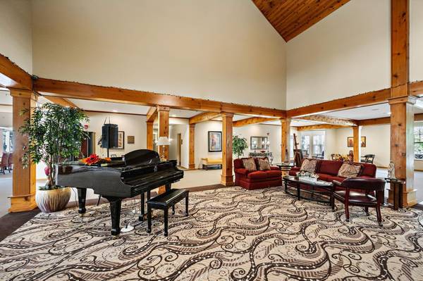 100 Clydesdale TRL #227, Medina, MN 55340