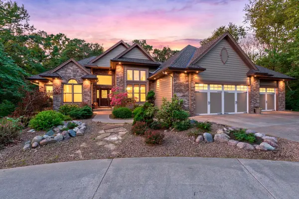 38168 Egret WAY, North Branch, MN 55056