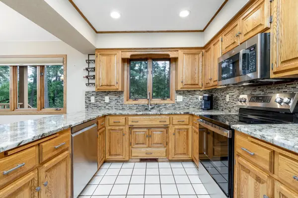 6065 Highland Scenic RD, Baxter, MN 56425