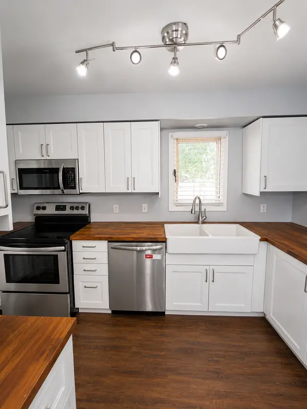 2801 NE Lincoln ST NE #1, Minneapolis, MN 55418