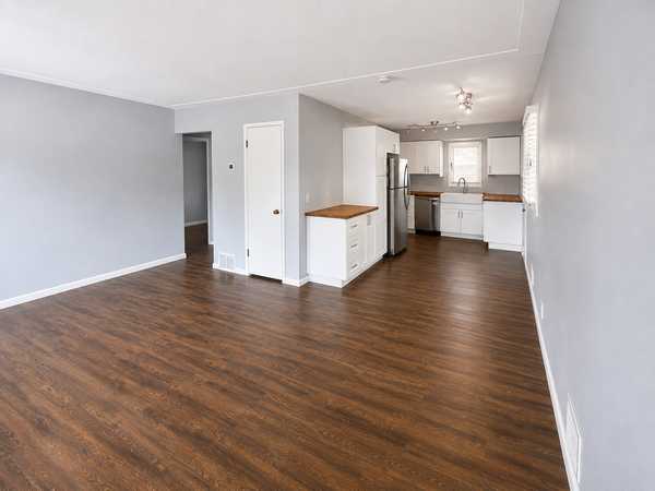 2801 NE Lincoln ST NE #1, Minneapolis, MN 55418