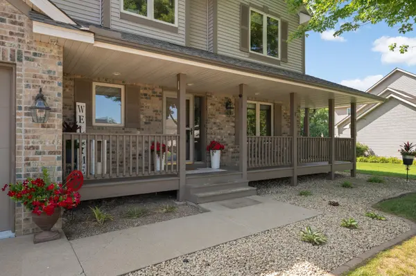 20511 Islandview CIR, Lakeville, MN 55044
