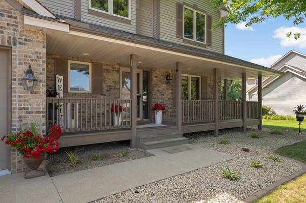 20511 Islandview CIR, Lakeville, MN 55044