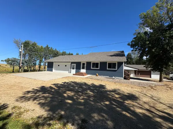 14347 380th ST, Montgomery, MN 56069