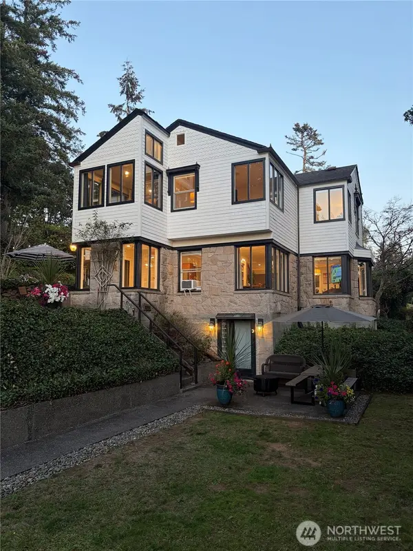 177 NE Fair Oaks TER, Chehalis, WA 98532