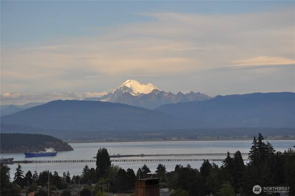4402 E AVE, Anacortes, WA 99221