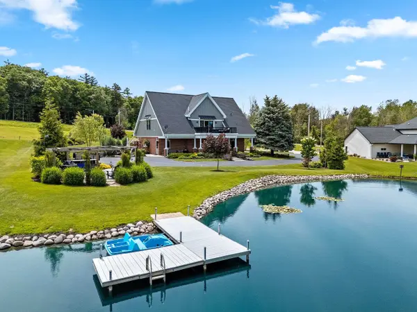 5107 ACHATES CT, De Pere, WI 54115-2441