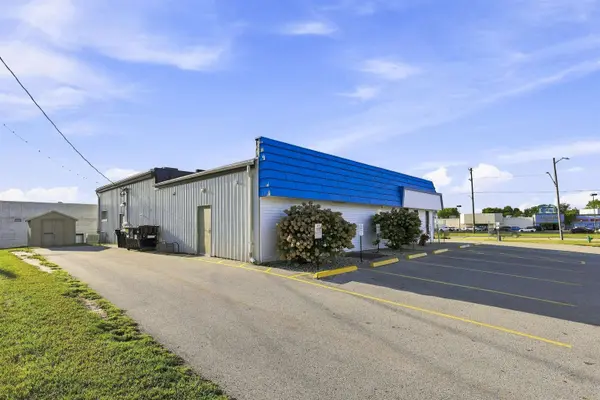 1001 W NORTHLAND AVE, Appleton, WI 54914