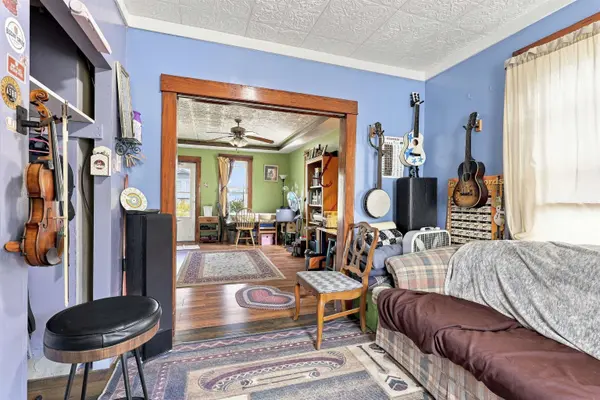 703 PARK AVE, Little Chute, WI 54140-2033