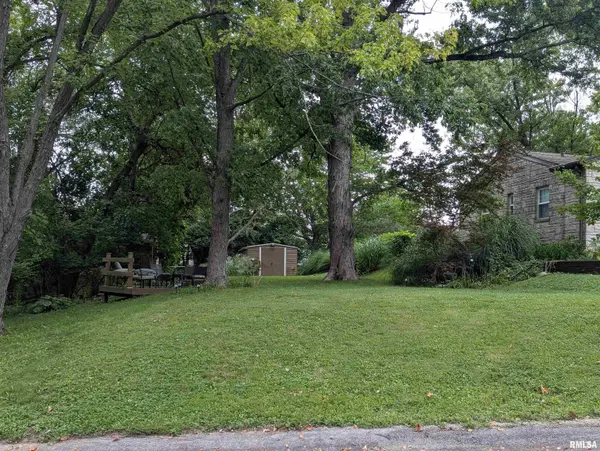 5802 S MADISON ST, Bartonville, IL 61607