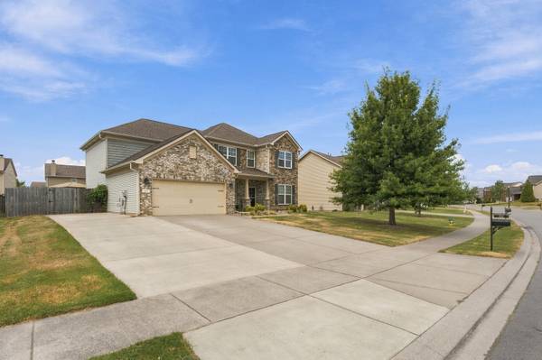 132 Slaters Dr, Lebanon, TN 37087