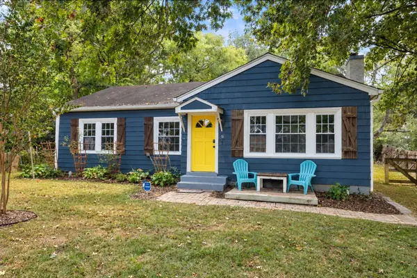 909 Edgewood Dr, Columbia, TN 38401