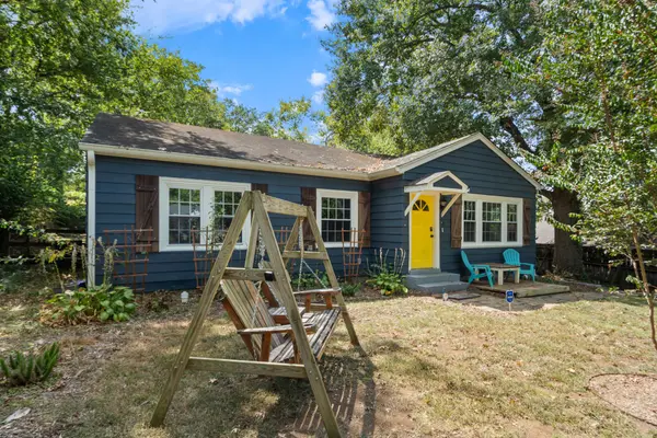 909 Edgewood Dr, Columbia, TN 38401