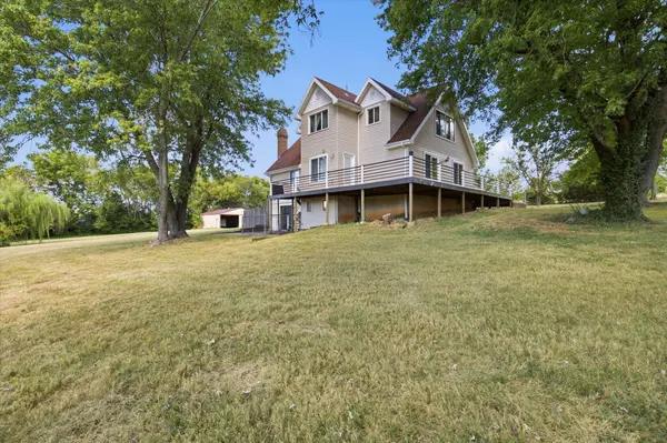2775 W Heritage DR, Ozark, MO 65721