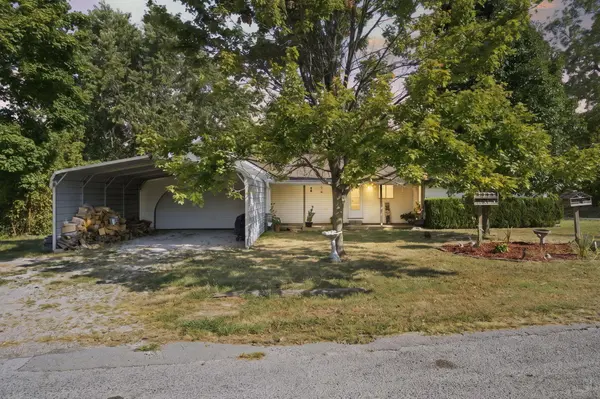131 Poppy LN, Billings, MO 65610
