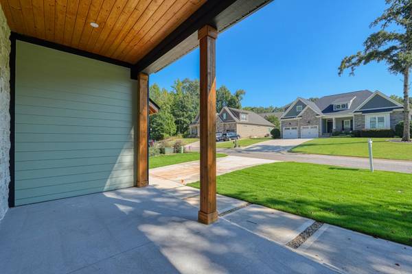 2040 Ivy Cottage PATH, Boiling Springs, SC 29316