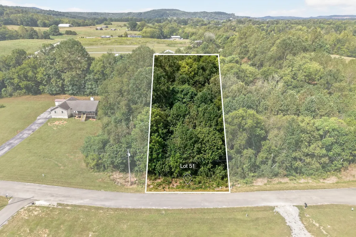 51 Hidden River Ave, Sparta, TN 38583