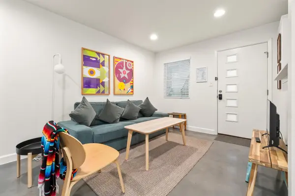 807 Blanco ST #204, Austin, TX 78703