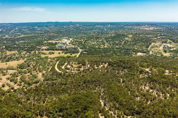 2625 Bee Creek RD, Spicewood, TX 78669