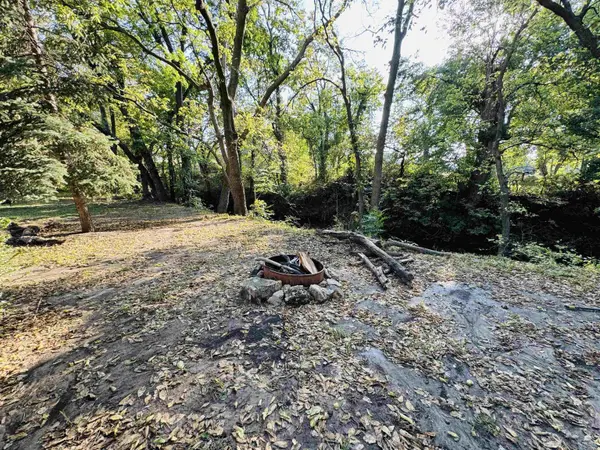 716 A ST, Clay Center, KS 67432