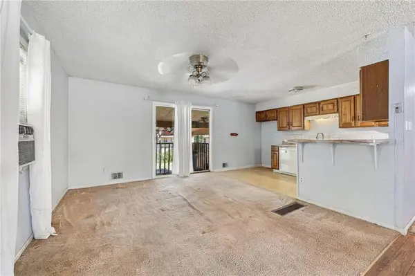 4831 Reeder ST, Shawnee, KS 66203