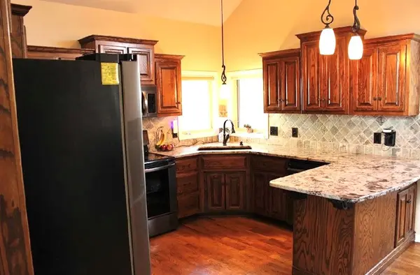 11119 N Madison AVE, Kansas City, MO 64155