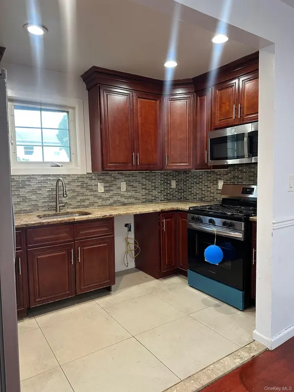 127-20 160th ST, Jamaica, NY 11434