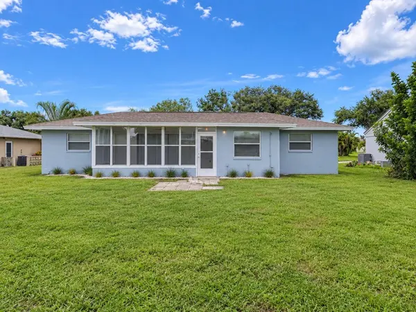 1706 SANDY CT, Venice, FL 34293
