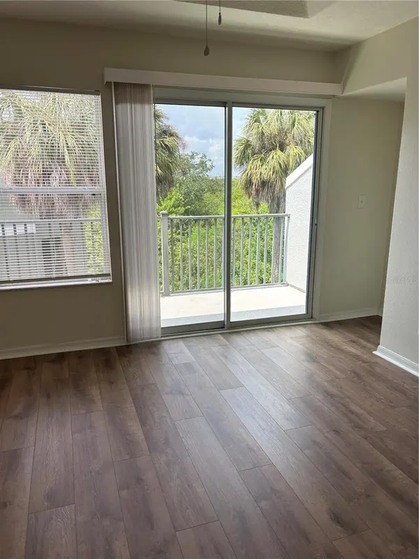 551 VINCINDA CREST WAY, Tampa, FL 33619