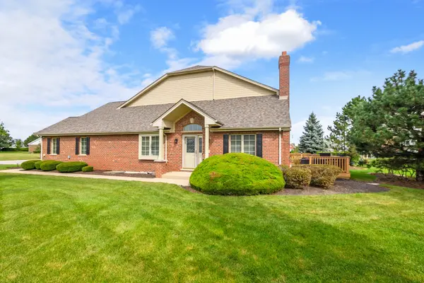 1876 Royalglen DR, New Lenox, IL 60451
