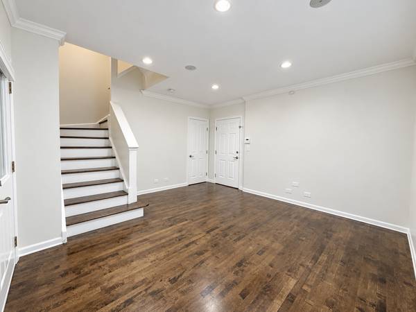 1351 W ALTGELD ST #1J, Chicago, IL 60614