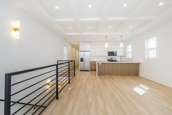 5167 S Michigan AVE, Chicago, IL 60615