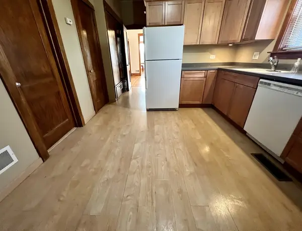 2155 N Kilbourn AVE #1, Chicago, IL 60639