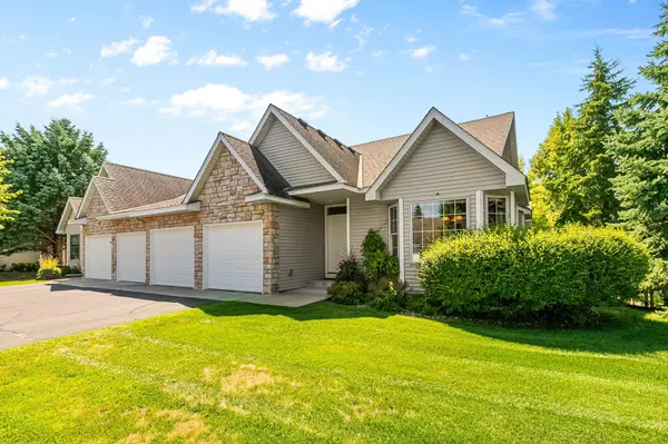5237 141st ST N, Hugo, MN 55038