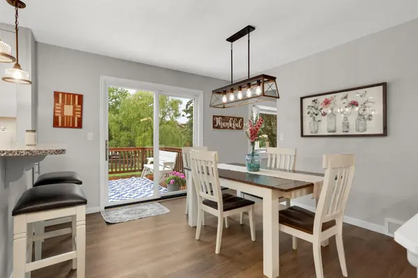 9943 Morris RD, Bloomington, MN 55437