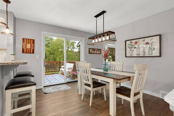 9943 Morris RD, Bloomington, MN 55437