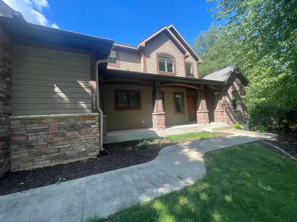 3019 Thaddeus RD SW, Rochester, MN 55902