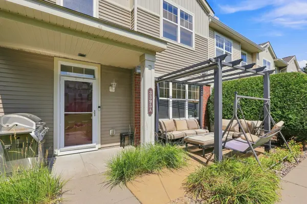 3395 Cherry LN #A, Woodbury, MN 55129