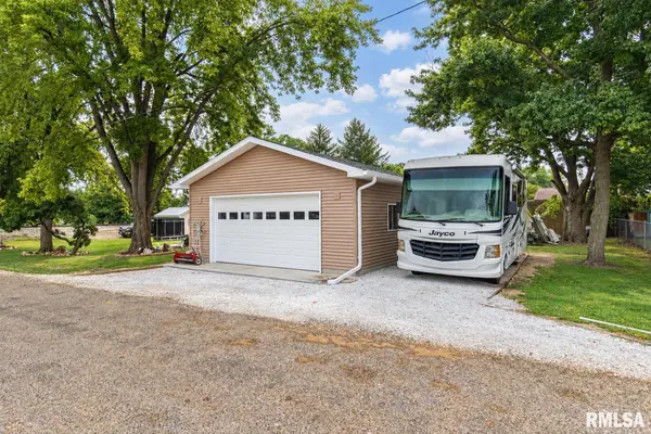 507 S SPRUCE ST, Delavan, IL 61734