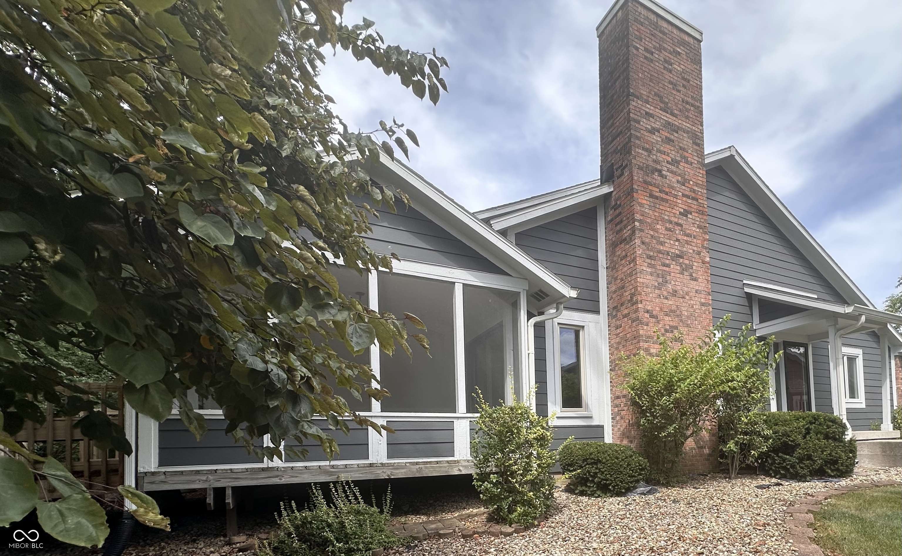 8138 Foxchase CIR, Indianapolis, IN 46256