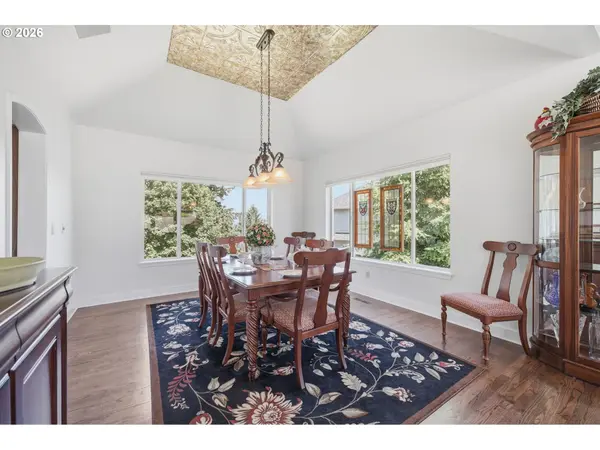 2790 CARRIAGE WAY, West Linn, OR 97068