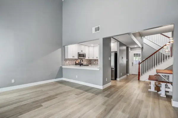1010 Rundberg LN #24, Austin, TX 78758